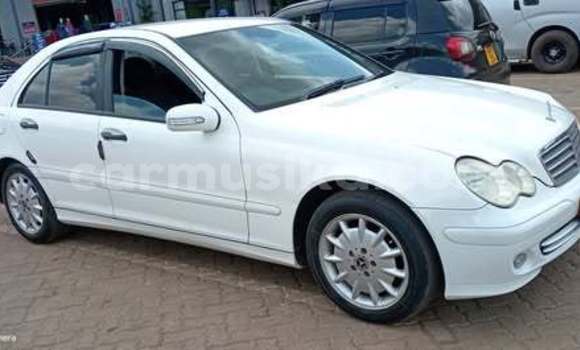 Nunua Ilio tumika Mercedes-Benz 740Li Nyingine Gari ndani ya Hatfield nchini Harare Nunua Ilio tumika Mercedes-Benz 740Li Nyingine Gari ndani ya Hatfield nchini Harare