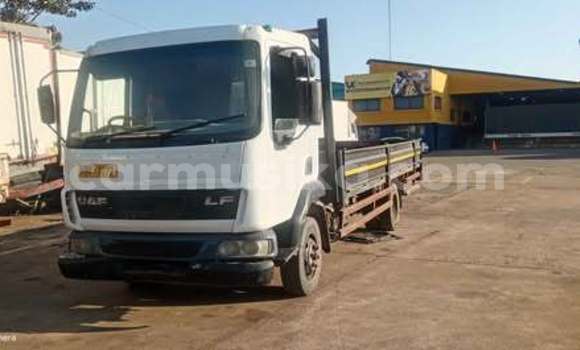 Nunua Ilio tumika DAF 46 Nyingine Gari ndani ya Harare nchini Harare Nunua Ilio tumika DAF 46 Nyingine Gari ndani ya Harare nchini Harare