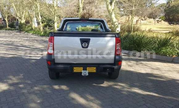 Tenga Tsaru Nissan NP 300 Sirivha Mota in Beitbridge in Matabeleland South Tenga Tsaru Nissan NP 300 Sirivha Mota in Beitbridge in Matabeleland South