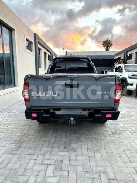 Big with watermark isuzu kb harare harare 37715