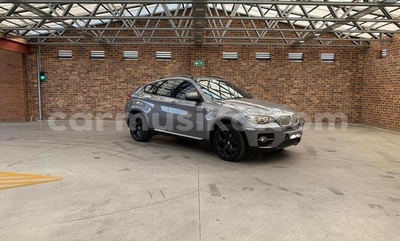 Tenga Tsaru BMW X6 Sirivha Mota in Beitbridge in Matabeleland South Tenga Tsaru BMW X6 Sirivha Mota in Beitbridge in Matabeleland South