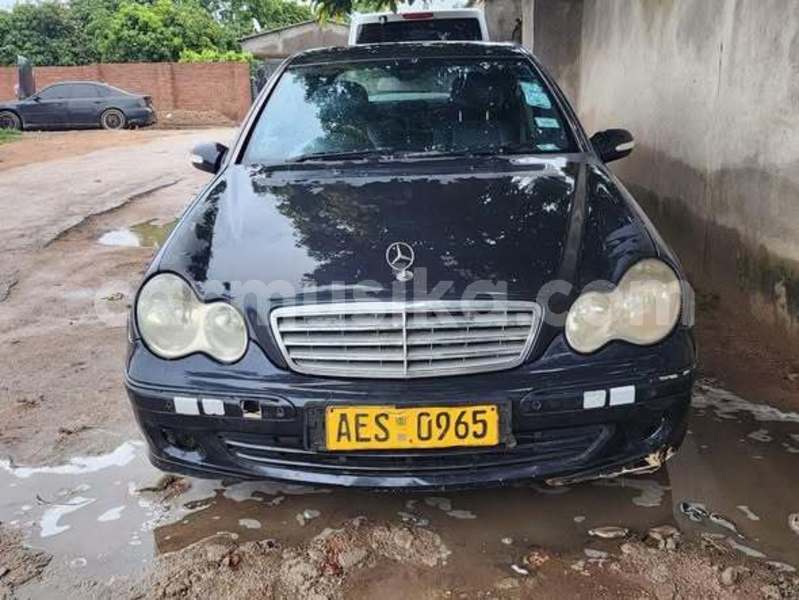Big with watermark mercedes viano harare harare 37723
