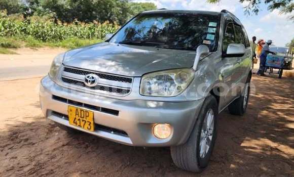 Tenga Tsaru Toyota RAV4 Zvimwe Mota in Harare in Harare Tenga Tsaru Toyota RAV4 Zvimwe Mota in Harare in Harare