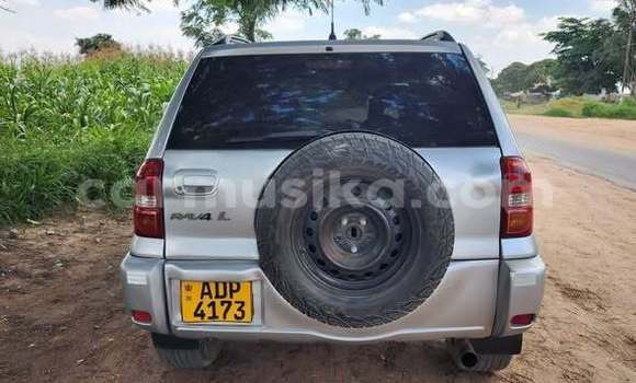 Tenga Tsaru Toyota RAV4 Zvimwe Mota in Harare in Harare Tenga Tsaru Toyota RAV4 Zvimwe Mota in Harare in Harare