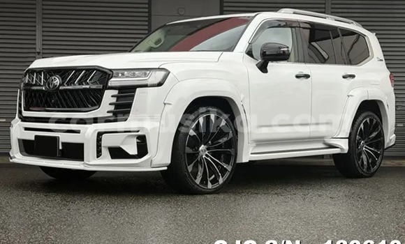 Buy Used Toyota Land Cruiser White Car in Harare in Harare Buy Used Toyota Land Cruiser White Car in Harare in Harare