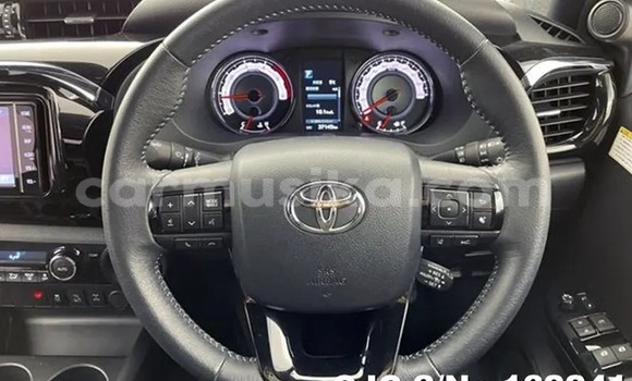 Buy Used Toyota Hiluxe Revo Black Car in Harare in Harare Buy Used Toyota Hiluxe Revo Black Car in Harare in Harare