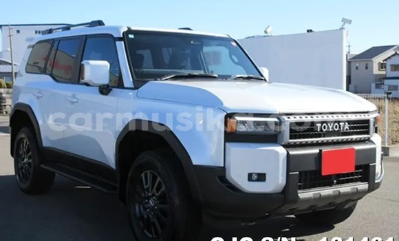 Buy New Toyota Land Cruiser White Car in Harare in Harare Buy New Toyota Land Cruiser White Car in Harare in Harare