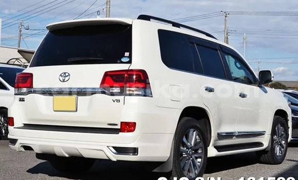 Buy Used Toyota Land Cruiser White Car in Harare in Harare Buy Used Toyota Land Cruiser White Car in Harare in Harare