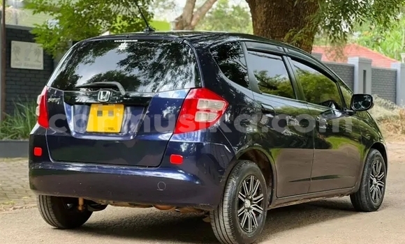 Buy Used Honda Fit Black Car in Bulawayo in Bulawayo Buy Used Honda Fit Black Car in Bulawayo in Bulawayo
