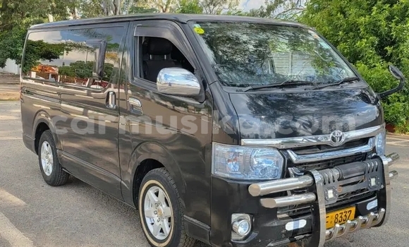 Buy Used Toyota Hiace Black Car in Bulawayo in Bulawayo Buy Used Toyota Hiace Black Car in Bulawayo in Bulawayo