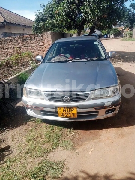 Big with watermark nissan sunny harare dzivarasekwa 37772