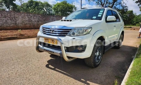 Buy Used Toyota Fortuner White Car in Bulawayo in Bulawayo Buy Used Toyota Fortuner White Car in Bulawayo in Bulawayo