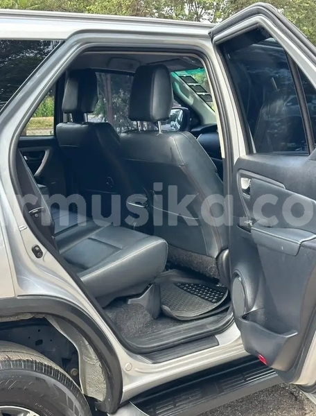 Big with watermark toyota fortuner bulawayo bulawayo 37775