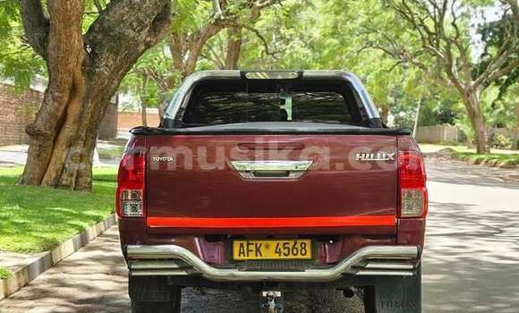 Buy Used Toyota Hilux Red Car in Harare in Harare Buy Used Toyota Hilux Red Car in Harare in Harare