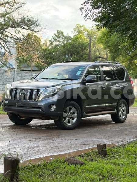 Big with watermark toyota land cruiser prado midlands chivhu 37793