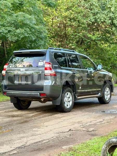 Big with watermark toyota land cruiser prado midlands chivhu 37793