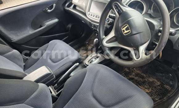 Buy Used Honda Fit Blue Car in Harare in Harare Buy Used Honda Fit Blue Car in Harare in Harare