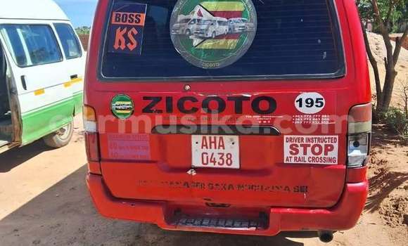Buy Used Toyota Hiace Red Car in Harare in Harare Buy Used Toyota Hiace Red Car in Harare in Harare