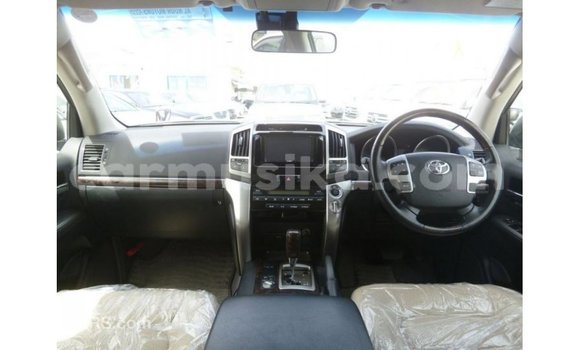 Acheter Import Voiture Toyota Land Cruiser Autre à Import - Dubai, Harare Acheter Import Voiture Toyota Land Cruiser Autre à Import - Dubai, Harare