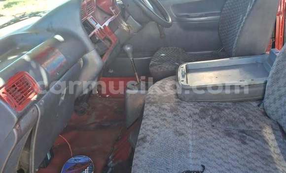 Buy Used Toyota Hiace Red Car in Harare in Harare Buy Used Toyota Hiace Red Car in Harare in Harare