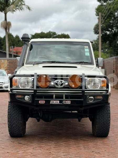 Big with watermark toyota land cruiser harare harare 37799