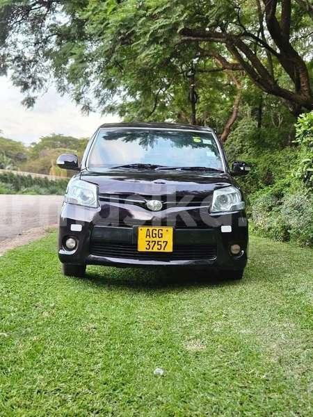 Big with watermark toyota sienta harare harare 37800