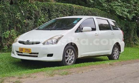 Buy Used Toyota Wish White Car in Harare in Harare Buy Used Toyota Wish White Car in Harare in Harare