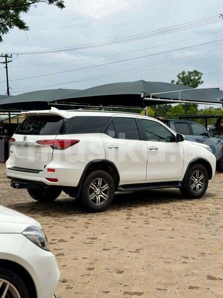 Big with watermark toyota fortuner harare harare 37808