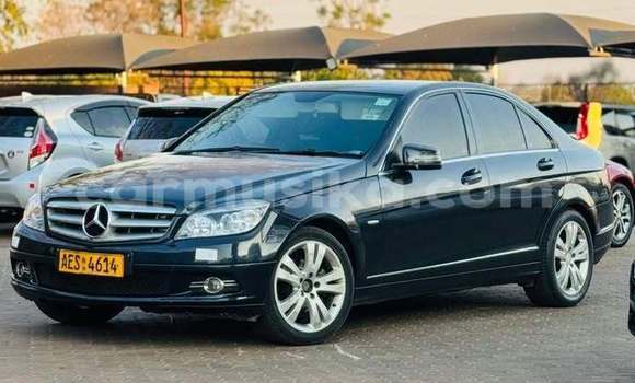 Buy Used Mercedes‒Benz C–Class Green Car in Harare in Harare Buy Used Mercedes‒Benz C–Class Green Car in Harare in Harare