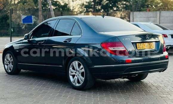Buy Used Mercedes‒Benz C–Class Green Car in Harare in Harare Buy Used Mercedes‒Benz C–Class Green Car in Harare in Harare