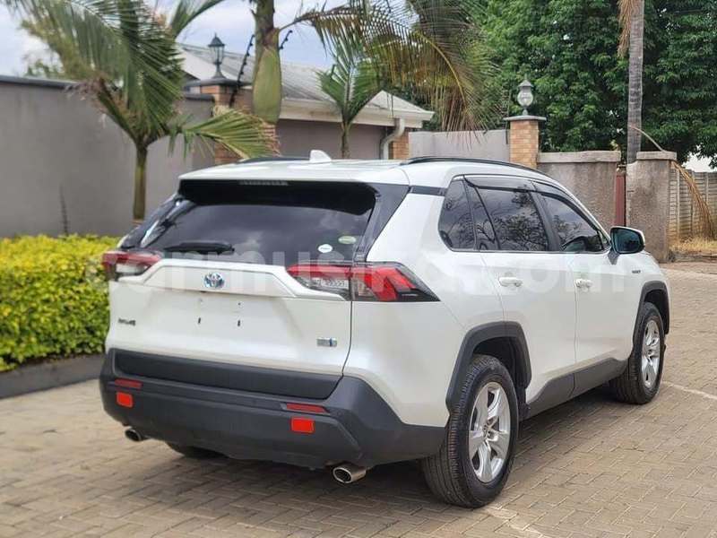 Big with watermark toyota rav4 harare harare 37820