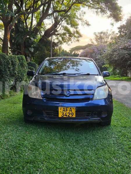 Big with watermark toyota ist harare harare 37828