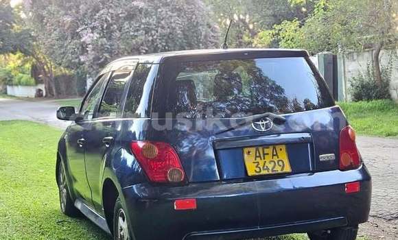 Buy Used Toyota IST Blue Car in Harare in Harare Buy Used Toyota IST Blue Car in Harare in Harare