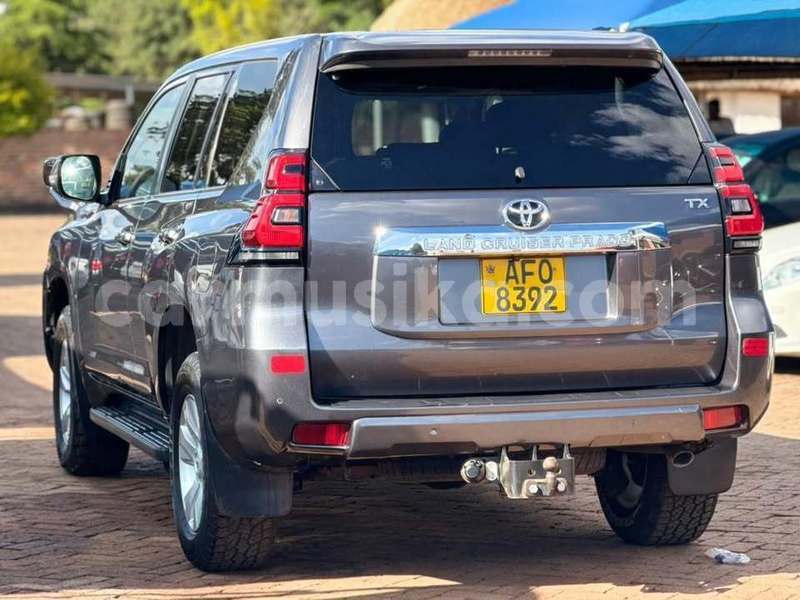 Big with watermark toyota land cruiser prado harare harare 37838