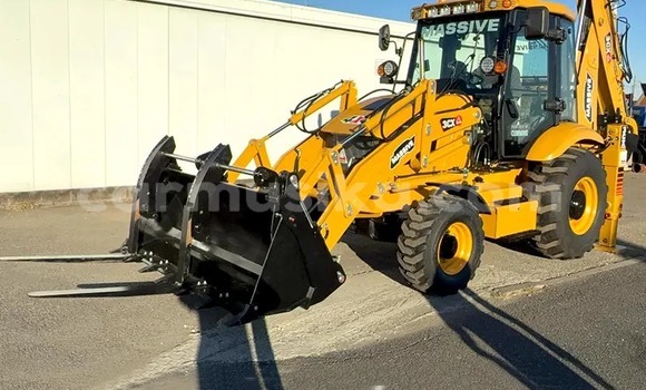 Tenga Itsva Caterpillar 120 Zvimwe Rori in Harare in Harare Tenga Itsva Caterpillar 120 Zvimwe Rori in Harare in Harare