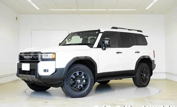 Tenga Tsaru Toyota Land Cruiser Chena Mota in Harare in Harare Tenga Tsaru Toyota Land Cruiser Chena Mota in Harare in Harare