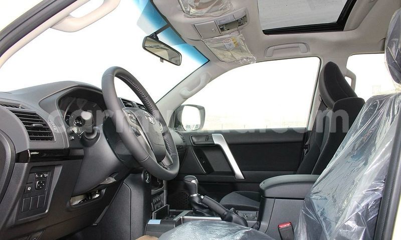 Big with watermark toyota land cruiser prado harare harare 37897