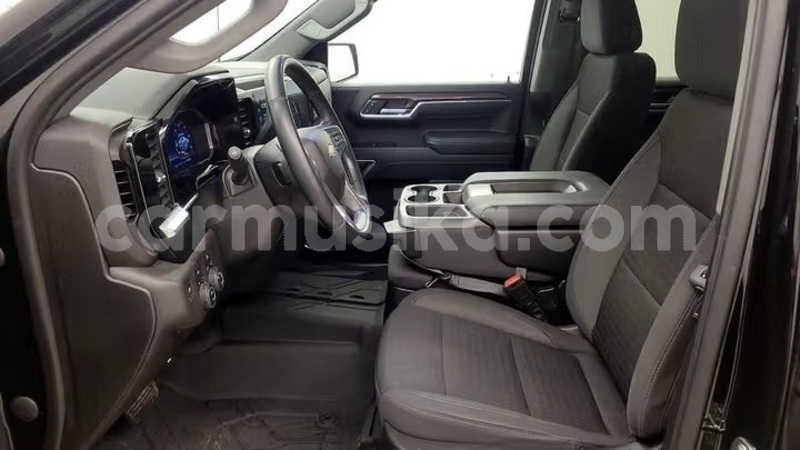 Big with watermark chevrolet silverado harare harare 37910