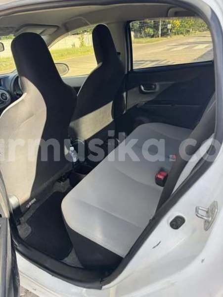 Big with watermark toyota vitz harare harare 37922