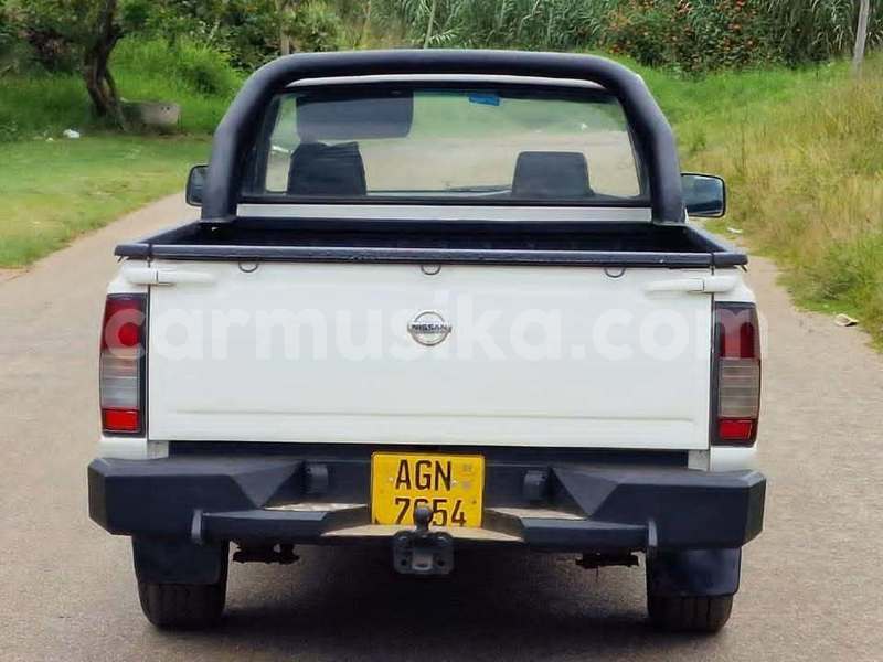 Big with watermark nissan np 300 harare harare 37945