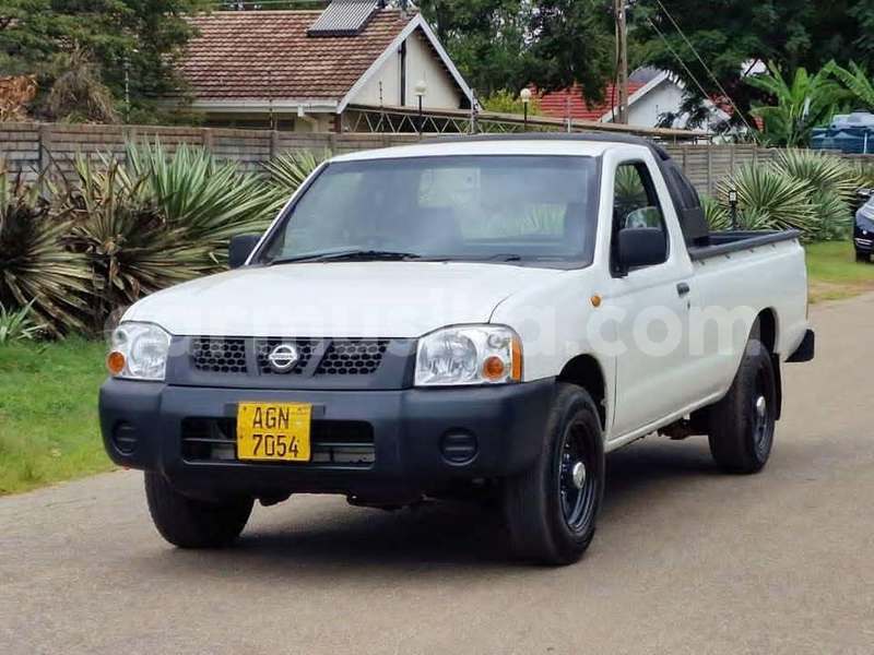 Big with watermark nissan np 300 harare harare 37945