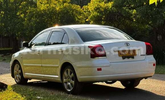 Buy Used Toyota Avensis White Car in Harare in Harare Buy Used Toyota Avensis White Car in Harare in Harare