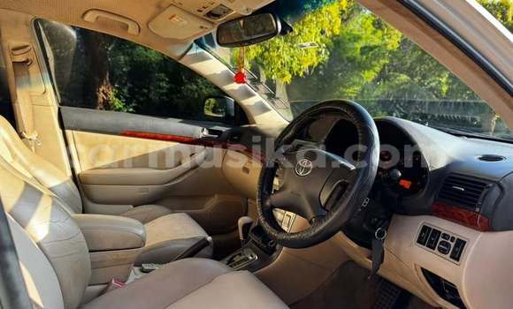 Buy Used Toyota Avensis White Car in Harare in Harare Buy Used Toyota Avensis White Car in Harare in Harare