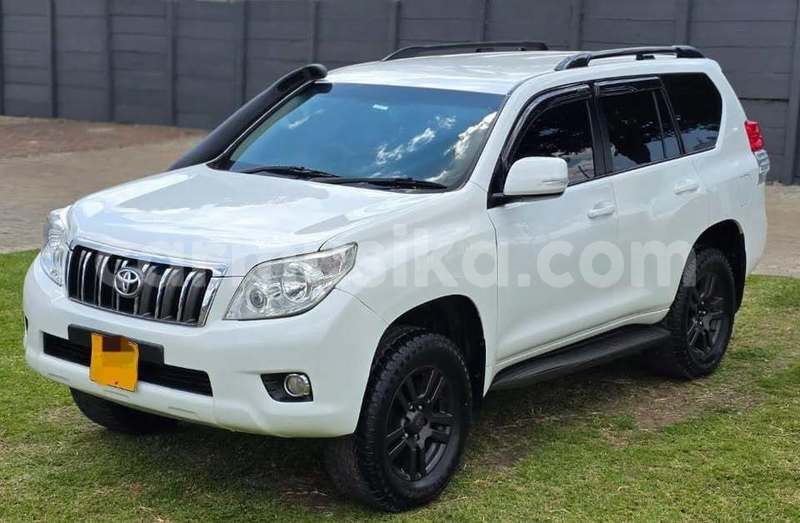 Big with watermark toyota prado harare harare 37950