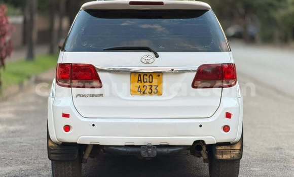 Buy Used Toyota Fortuner White Car in Harare in Harare Buy Used Toyota Fortuner White Car in Harare in Harare