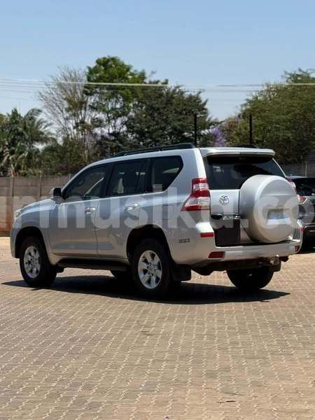 Big with watermark toyota land cruiser prado harare harare 37963