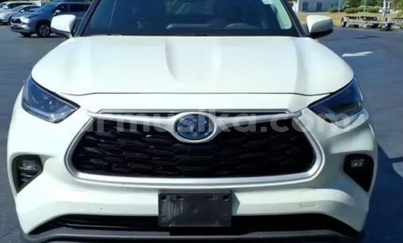 Acheter Occasion Voiture Toyota Highlander Blanc à Harare, Harare