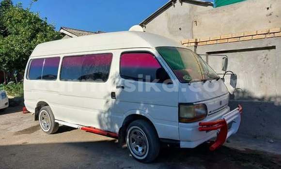 Buy Used Toyota Hiace Other Car in Harare in Harare Buy Used Toyota Hiace Other Car in Harare in Harare