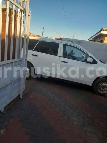 Big with watermark nissan ad harare harare 37988