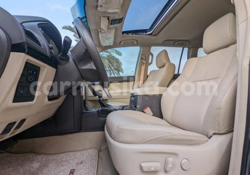 Big with watermark toyota land cruiser prado harare harare 38012